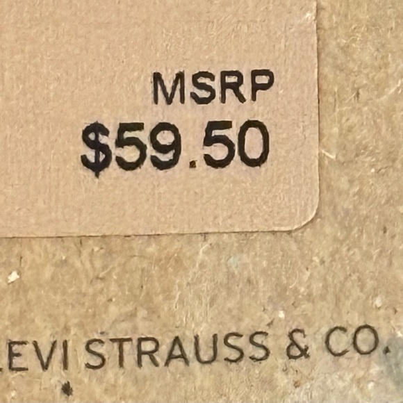 NWT LEVI JEANS - DARK WASH!! - Picture 7 of 10